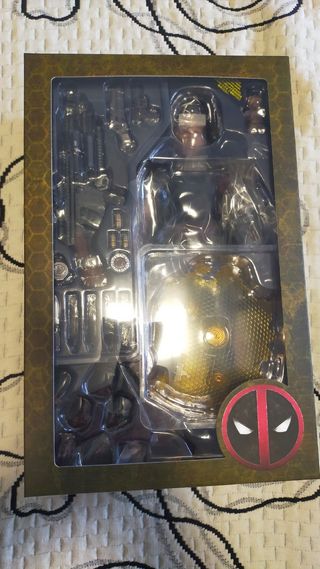 Hot Toys Cable Special Edition