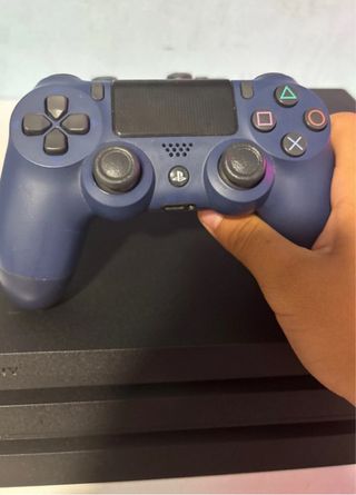 PS4 Pro (PlayStation 4 Pro) - 3 giochi