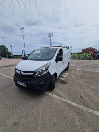 Opel Vivaro 2015