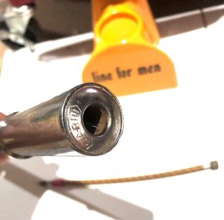 Bombín antiguo bicicleta clásica 