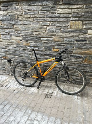 Bicicleta Mondraker 26" montaña