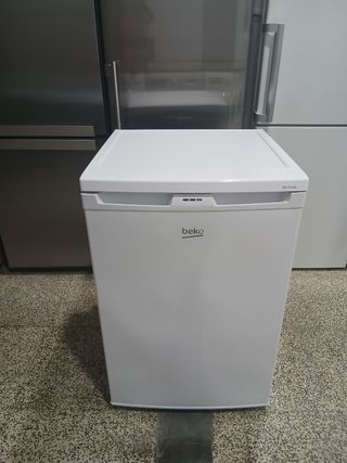 Congelador Beko 85cm - Mini congelador