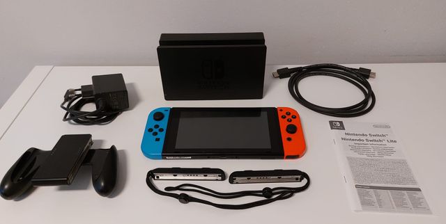 Nintendo Switch V2 completa perfecto estado