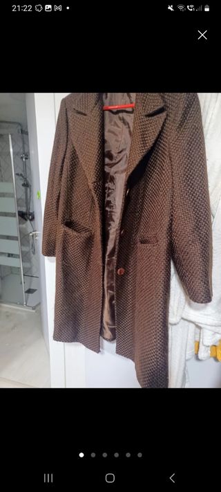Chaqueta negra con flores-talla 46,48 