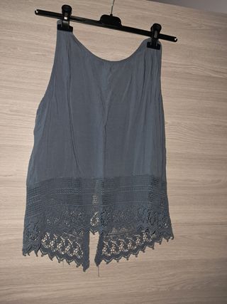 Top blu in pizzo