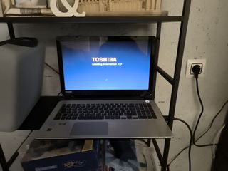 Portátil Toshiba Satellite L50 - Gris