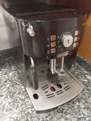 Cafetera DeLonghi Magnifica S
