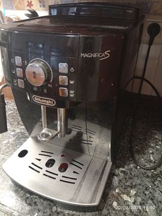 Cafetera DeLonghi Magnifica S