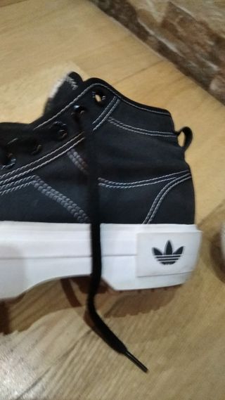 Adidas Zapatillas altas negras