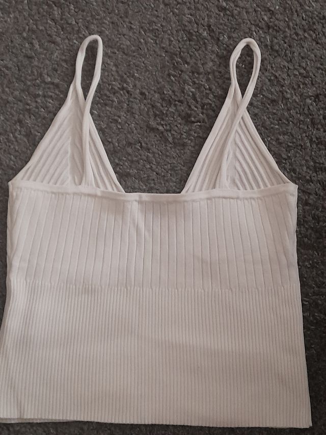 Top blanco tejido