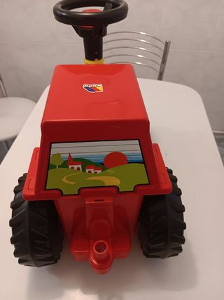 Tractor infantil