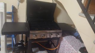 Barbacoa de gas como nueva apenas sin uso