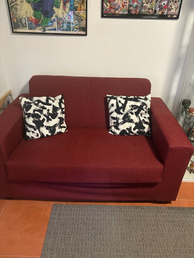 Sofá cama rojo - 2 plazas