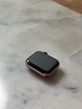 Apple Watch GPS Series 4 Gold Stainless Steel 40mm