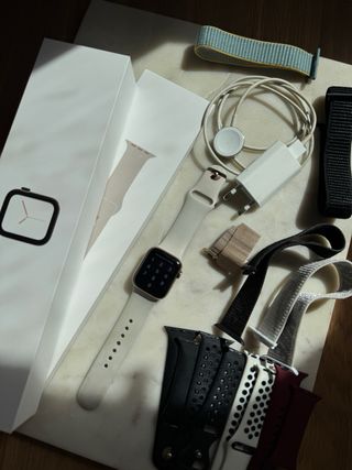 Apple Watch GPS Series 4 Gold Stainless Steel 40mm