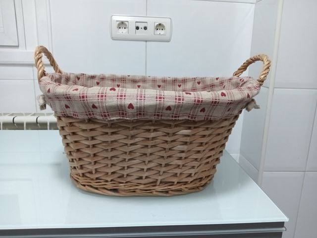 Cesta mimbre con tela - Decoración hogar