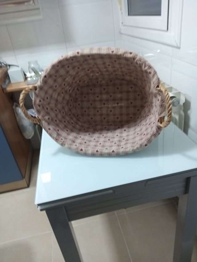 Cesta mimbre con tela - Decoración hogar