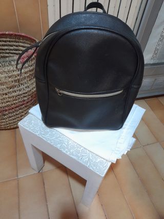 Mochila negra - Bolso Parfois