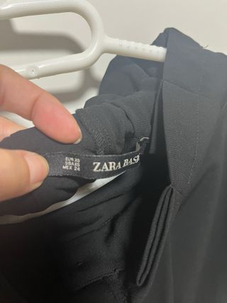 Falda pantalón negra Zara