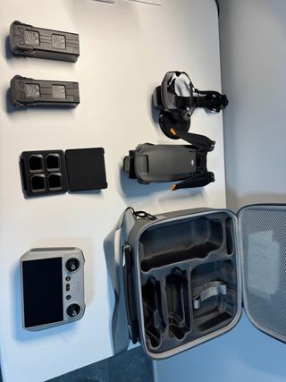DJI Mavic 3 Classic Drone