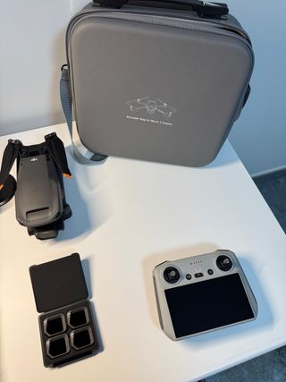DJI Mavic 3 Classic Drone