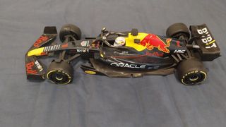 Coche RC F1 Red Bull Escala 1:12