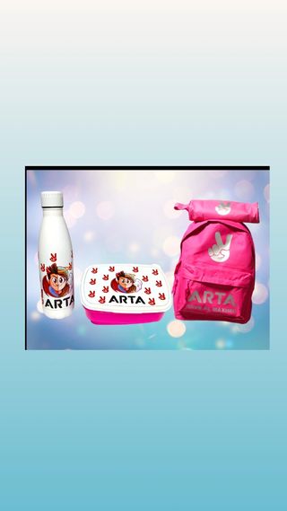 Mochila, fiambrera y botella Arta