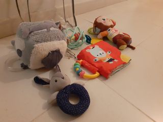 Lote juguetes bebé 0-18 meses