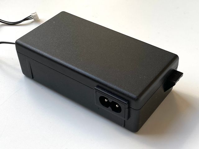 Alimentatore 42V 0.5A