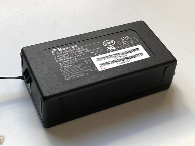 Alimentatore 42V 0.5A