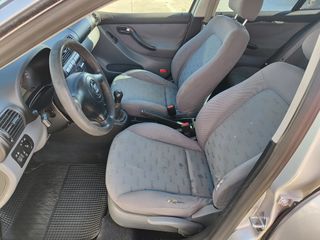 SEAT Leon 2001