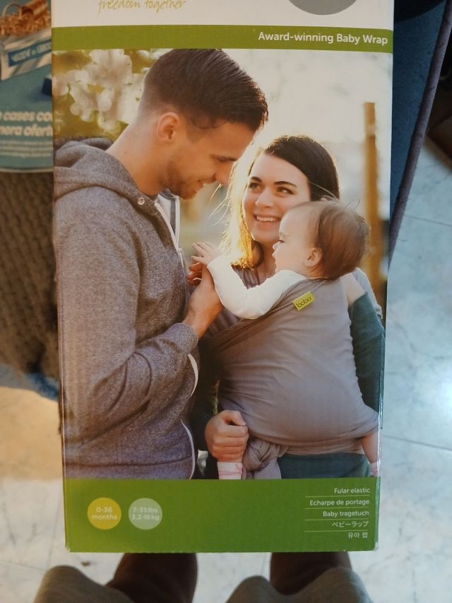 Fular portabebés Boba Wrap negro sin caja