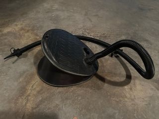 Pompa manuale gonfiaggio canotti e materassi