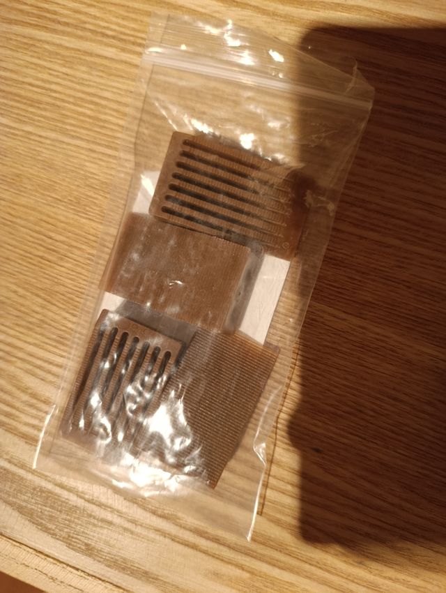 Topes puerta plástico - 4uds