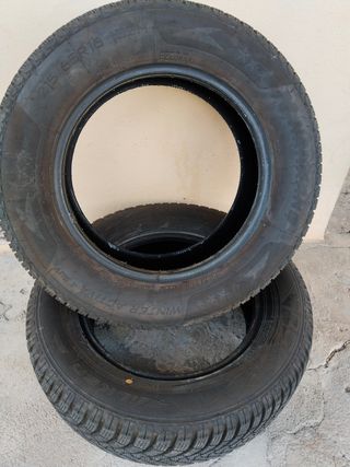 2 Neumáticos Invierno 215/65R16
