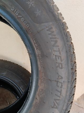 2 Neumáticos Invierno 215/65R16