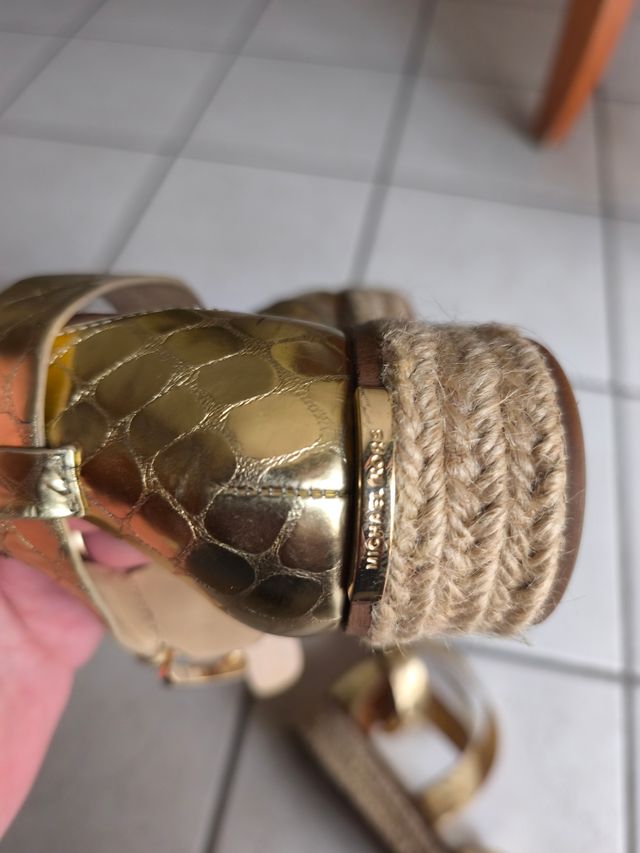 Sandali Michael Kors oro