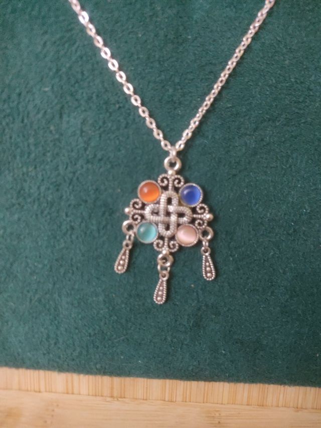 Collana pietre birillo mistica 