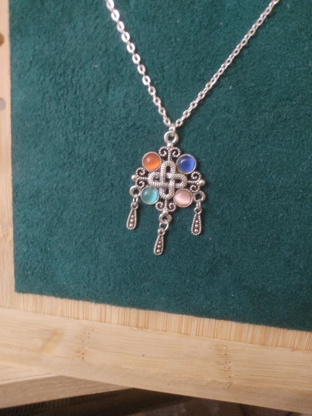 Collana pietre birillo mistica 