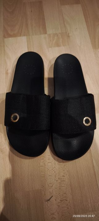 Chanclas Cruyff negras