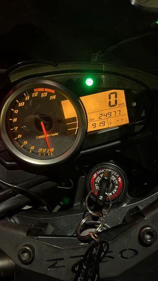 Kawasaki Z750 - 2007- 25000 km