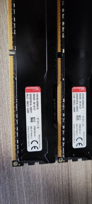 2 HyperX RAM 8GB (2x4GB)