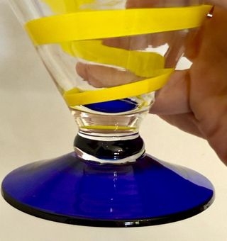 Calice Kosta Boda blu e giallo