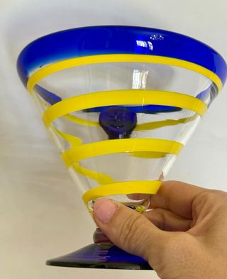 Calice Kosta Boda blu e giallo
