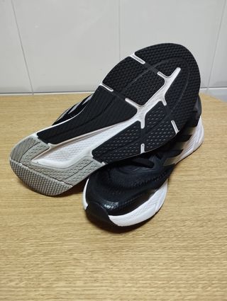Zapatillas Adidas T-45,5 buen estado 