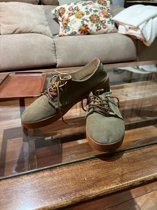 Zapatillas Pompei verde oliva usadas