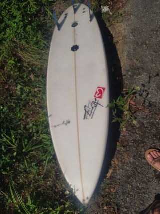 Tabla surf Watsay Modtro Twin 29L con funda