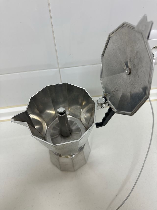 Cafetera italiana nueva