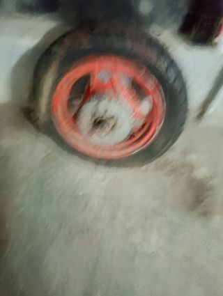 2 Ruedas Derbi DS - llanta roja