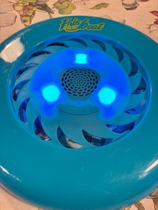 Frisbee con luci e speaker incorporato Frisbeat